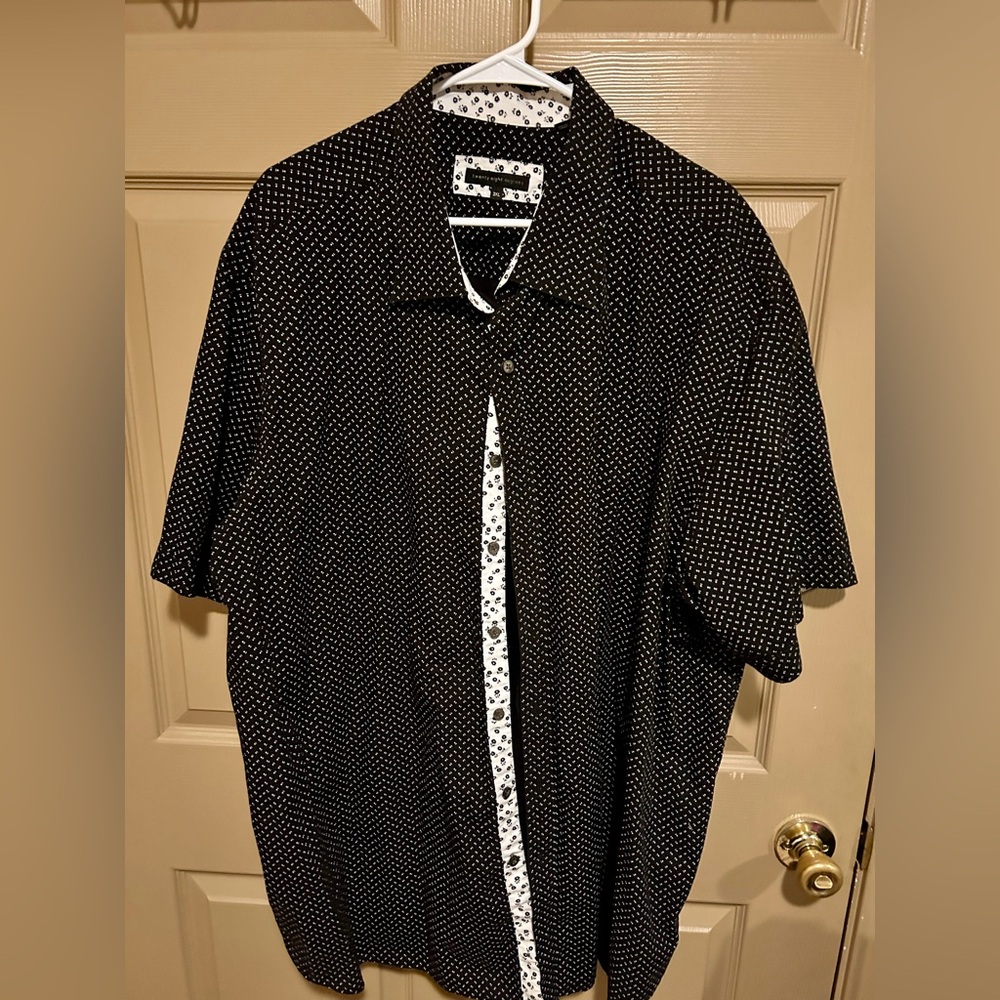 3x Men’s shirt